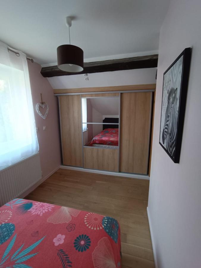 Maison Chaleureuse Avec Netflix Et Ps5 Valenciennes Eksteriør billede